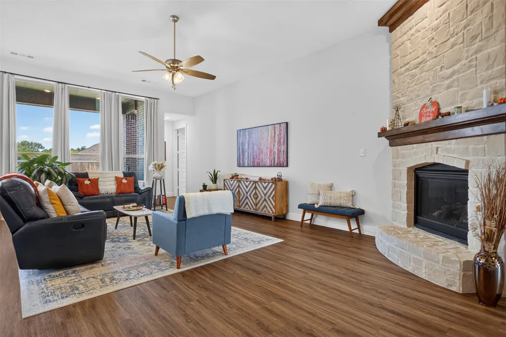 1818 Abruzzo Drive McLendon Chisholm, TX 75032