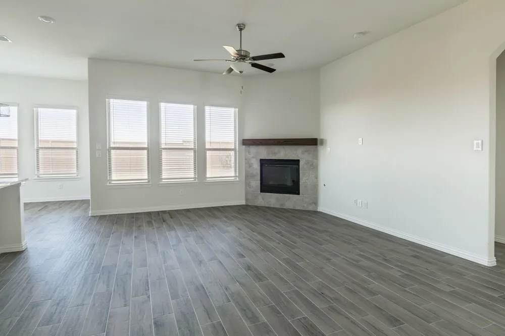 6225 Sutton Fields Trail Aubrey, TX 76227