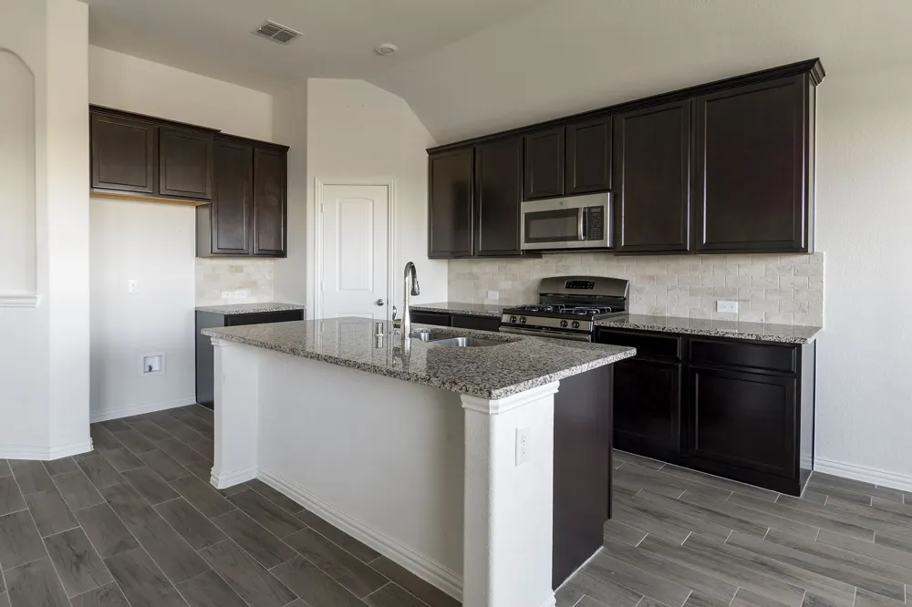 6225 Sutton Fields Trail Aubrey, TX 76227