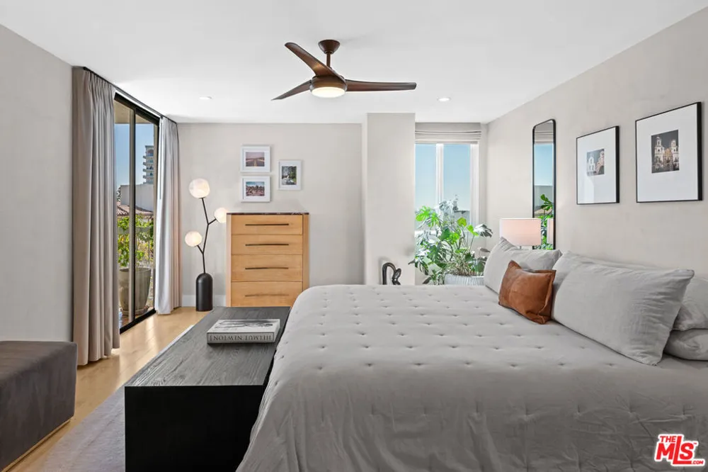 321 Oakhurst Drive #601 Beverly Hills, CA 90210