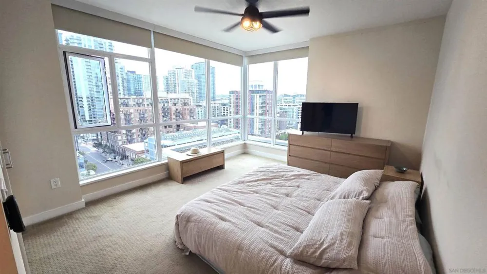325 7th Ave #1301 San Diego, CA 92101