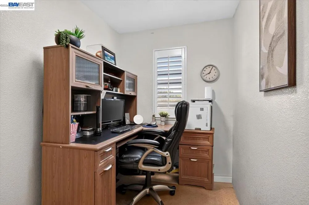 4561 Edwards Ln Castro Valley, CA 94546