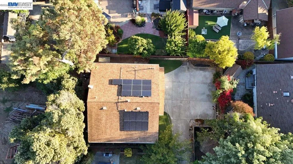 4561 Edwards Ln Castro Valley, CA 94546