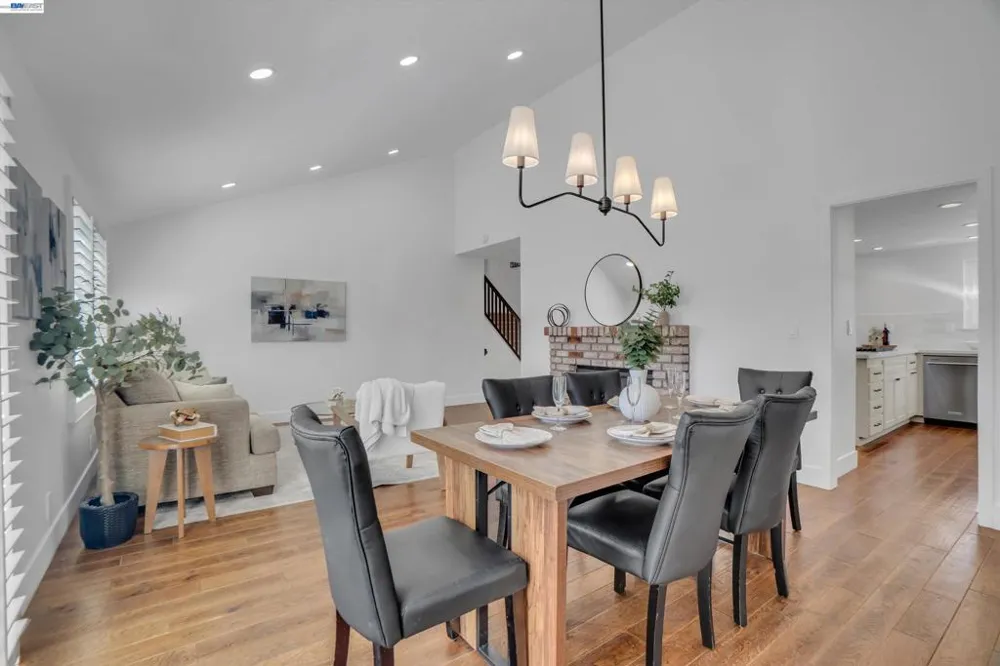 2749 Laramie Gate Cir Pleasanton, CA 94566