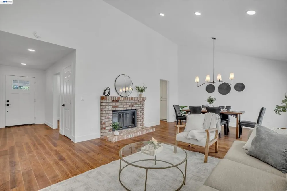 2749 Laramie Gate Cir Pleasanton, CA 94566