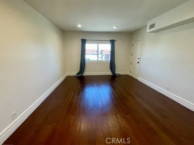 745 Main Street #302 El Segundo, CA 90245