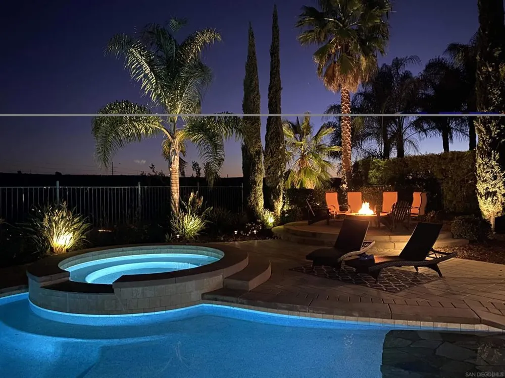 11423 Olive Knoll Court San Diego, CA 92131