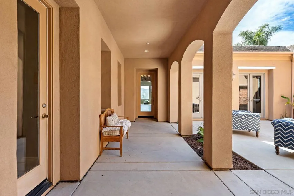 11423 Olive Knoll Court San Diego, CA 92131