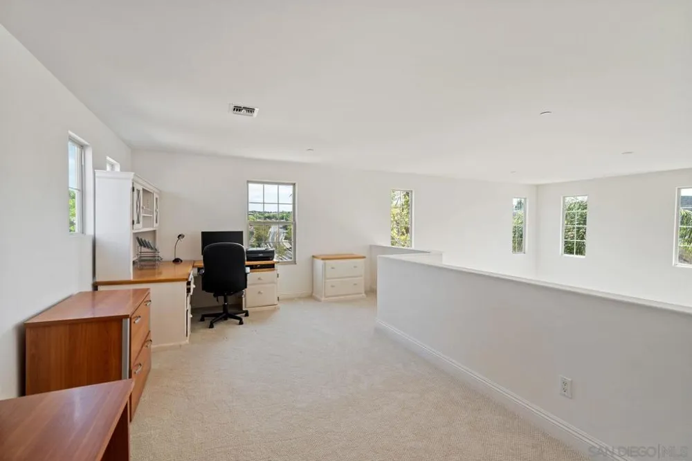 11423 Olive Knoll Court San Diego, CA 92131