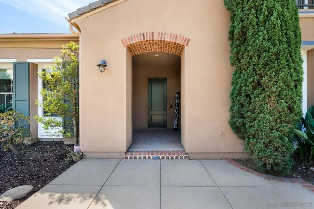 11423 Olive Knoll Court San Diego, CA 92131