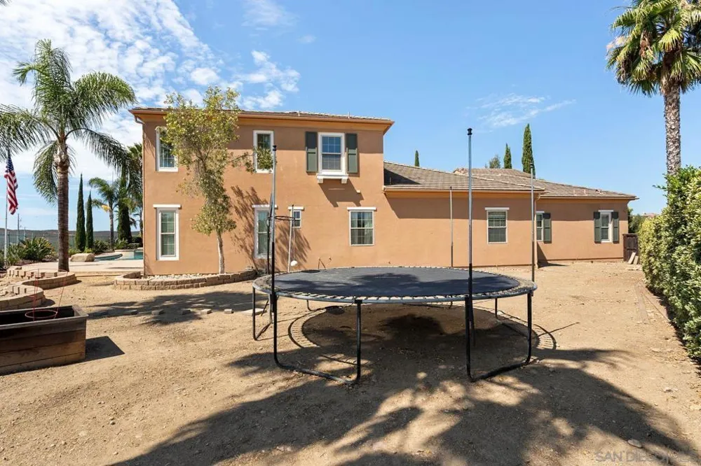 11423 Olive Knoll Court San Diego, CA 92131