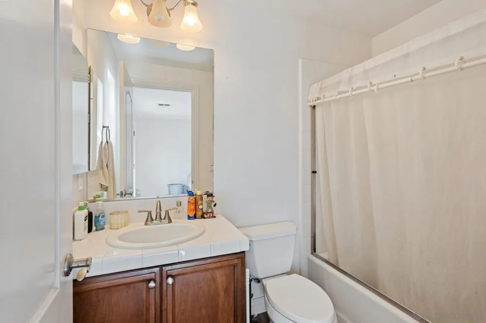11423 Olive Knoll Court San Diego, CA 92131