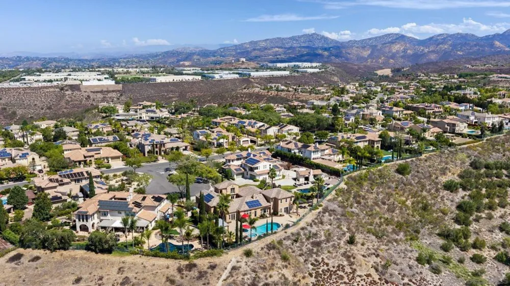 11423 Olive Knoll Court San Diego, CA 92131