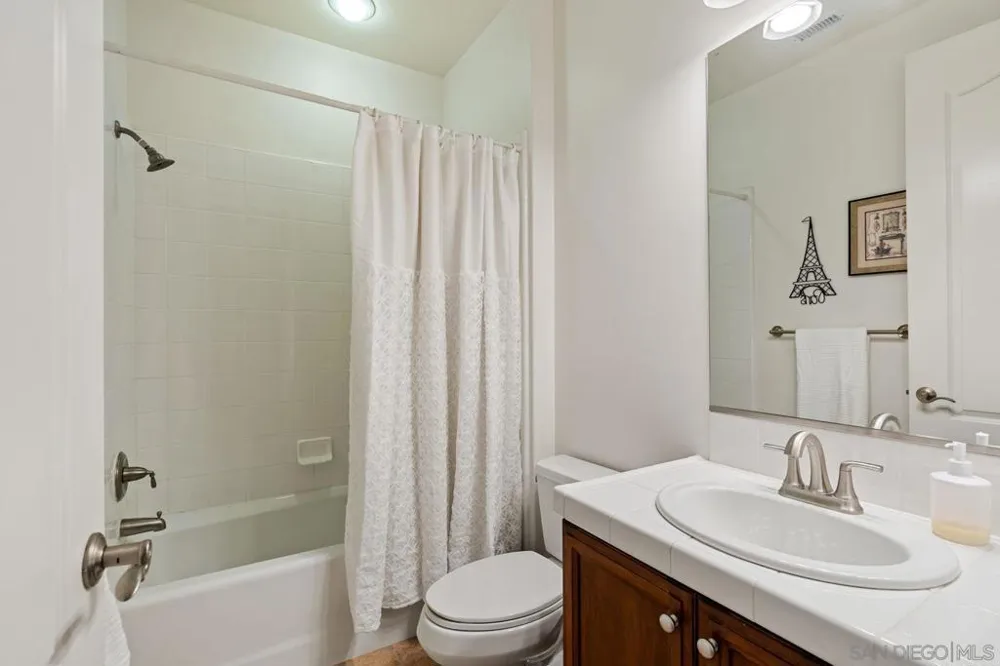 11423 Olive Knoll Court San Diego, CA 92131