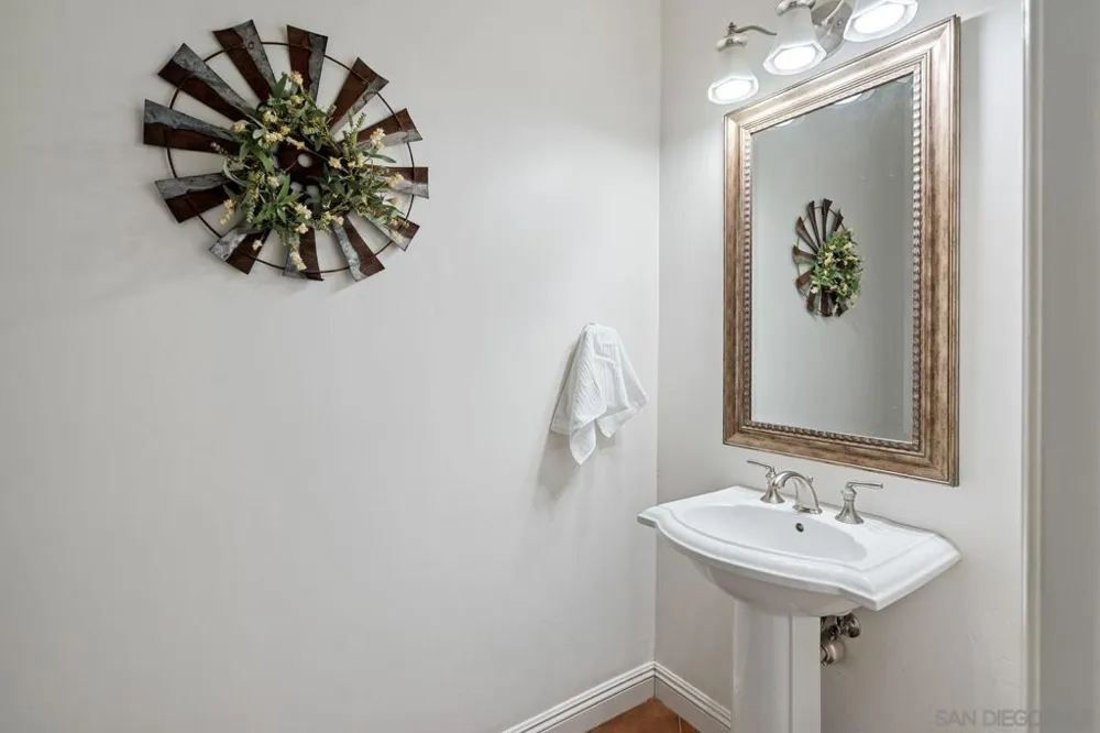11423 Olive Knoll Court San Diego, CA 92131