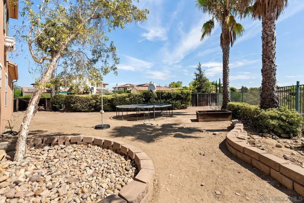 11423 Olive Knoll Court San Diego, CA 92131