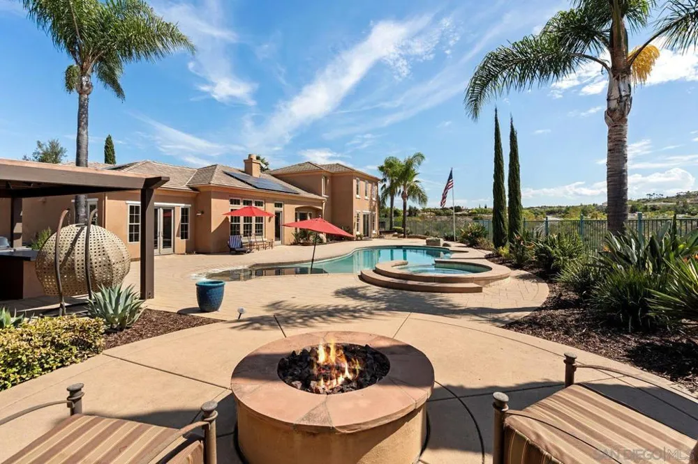 11423 Olive Knoll Court San Diego, CA 92131