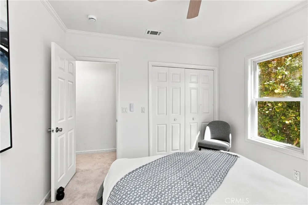 2207 Lamer Street Burbank, CA 91504