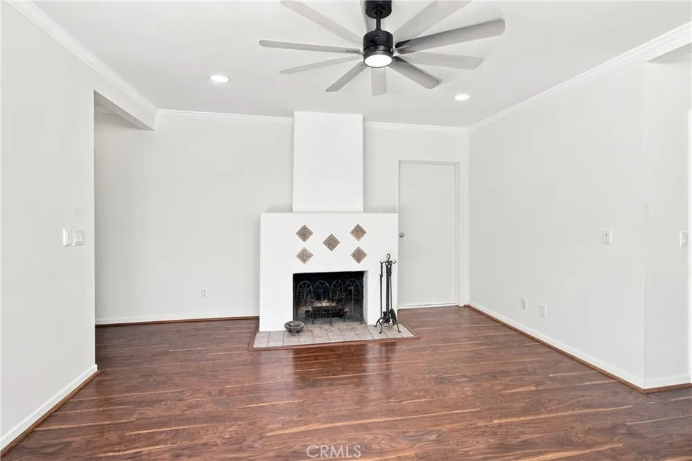 2207 Lamer Street Burbank, CA 91504