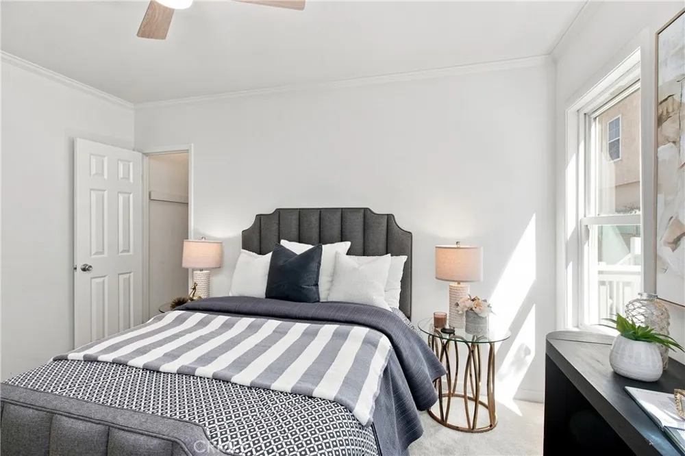 2207 Lamer Street Burbank, CA 91504