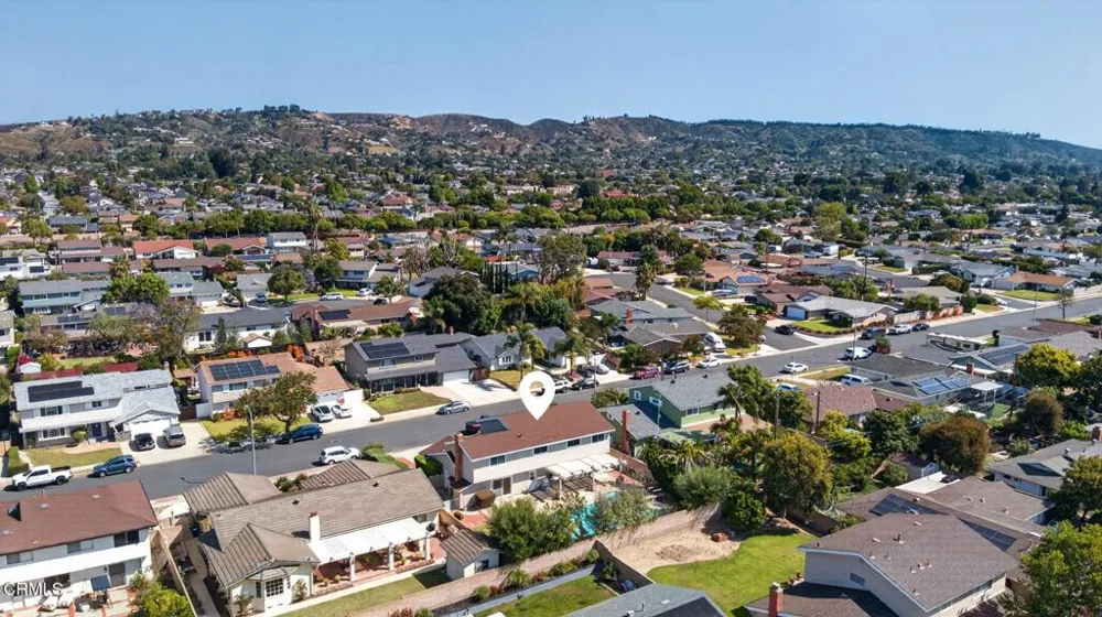 1594 Hobart Drive Camarillo, CA 93010