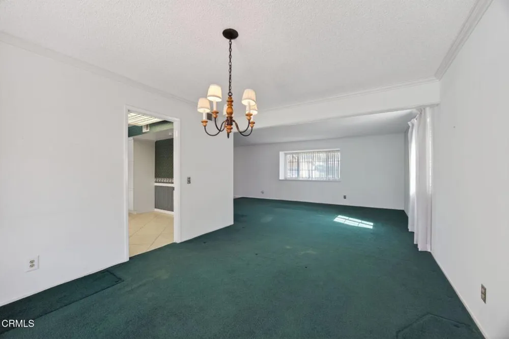 1594 Hobart Drive Camarillo, CA 93010