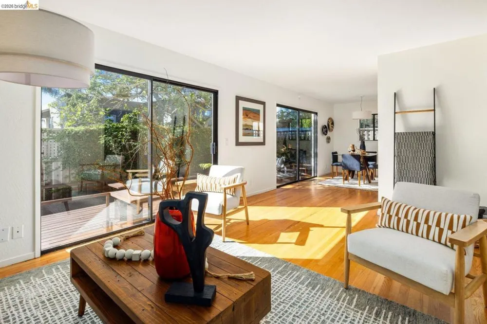 1265 Hopkins St Berkeley, CA 94702