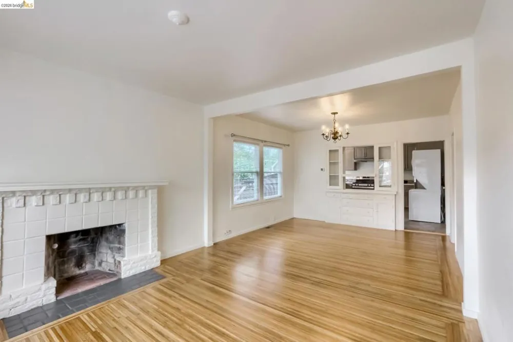 1265 Hopkins St Berkeley, CA 94702