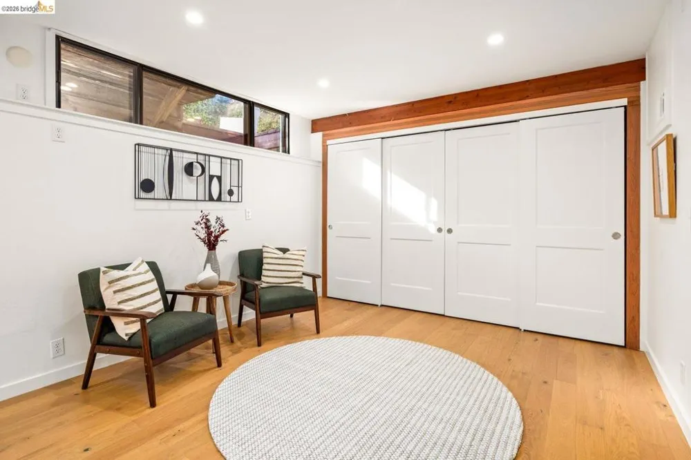1265 Hopkins St Berkeley, CA 94702