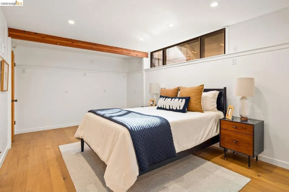 1265 Hopkins St Berkeley, CA 94702