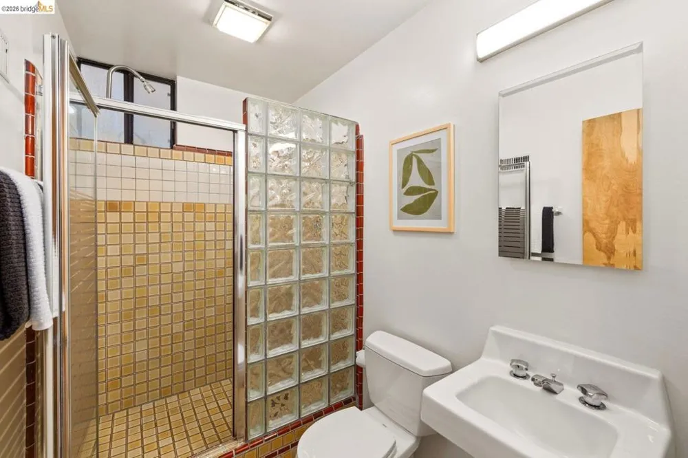 1269 Hopkins St Berkeley, CA 94702