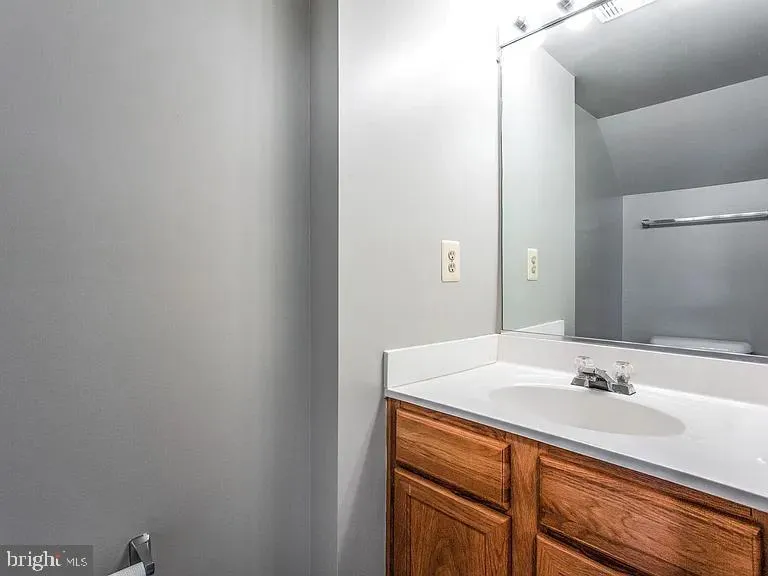 101 QUIET WATERS PLACE Annapolis, MD 21403