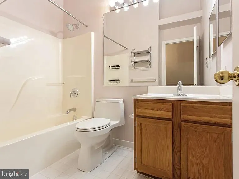 101 QUIET WATERS PLACE Annapolis, MD 21403