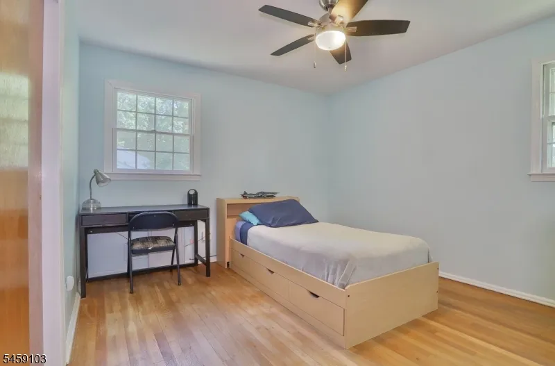 93 Summit Ct Westfield Town, NJ 07090