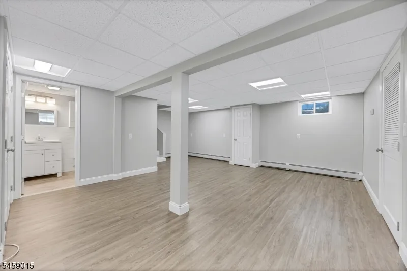 9 Edgewood Ave West Orange, NJ 07052