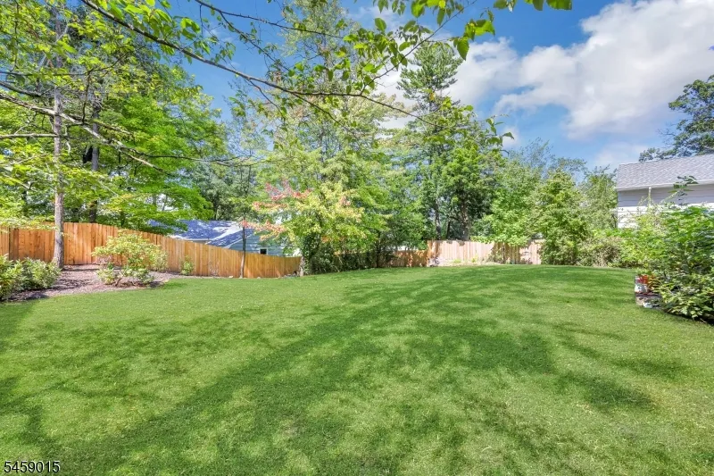 9 Edgewood Ave West Orange, NJ 07052