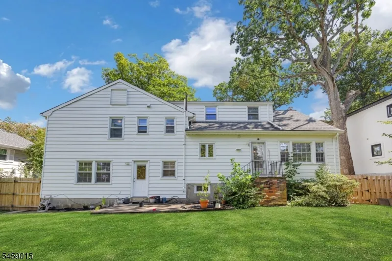 9 Edgewood Ave West Orange, NJ 07052
