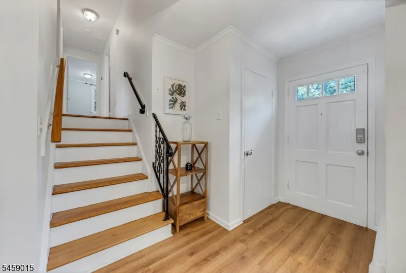 9 Edgewood Ave West Orange, NJ 07052