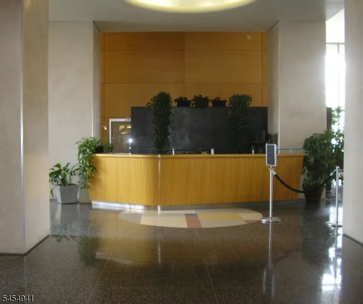 6040 BOULEVARD EAST #6F Unit 6F West New York Town, NJ 07093