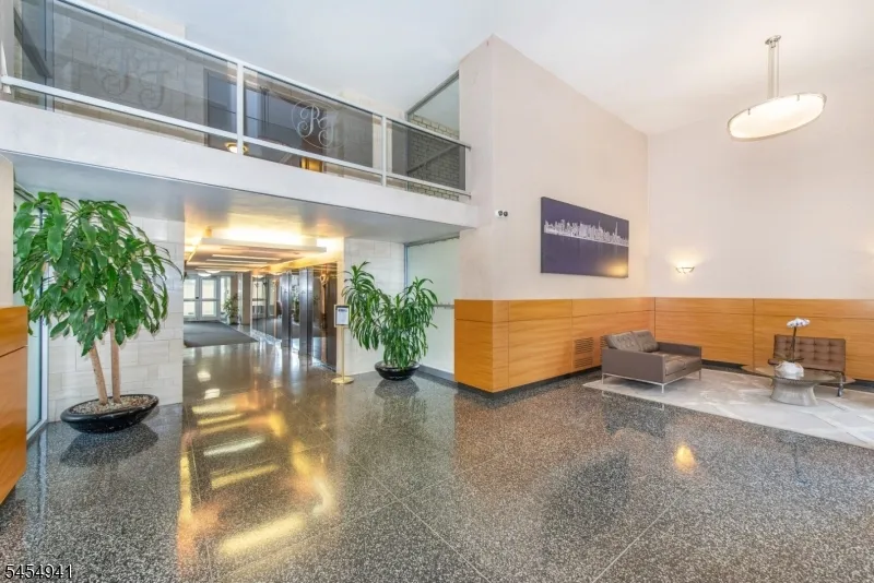 6040 BOULEVARD EAST #6F Unit 6F West New York Town, NJ 07093