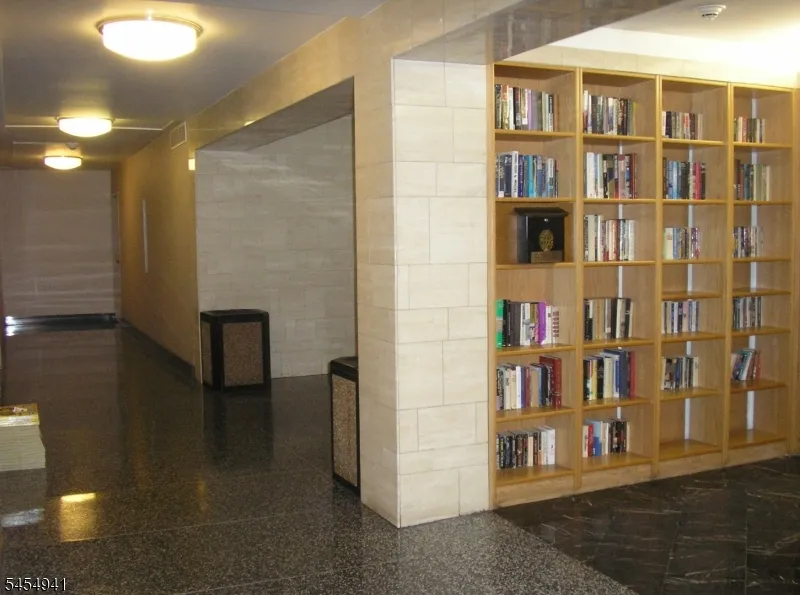 6040 BOULEVARD EAST #6F Unit 6F West New York Town, NJ 07093