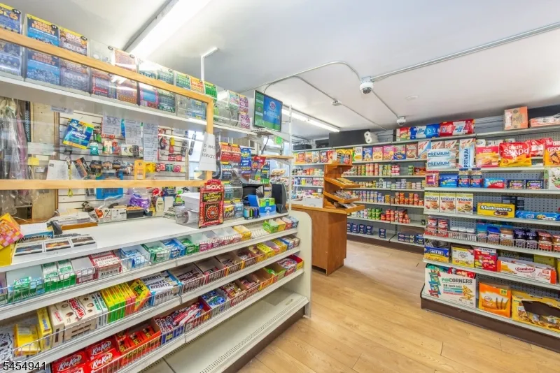 6040 BOULEVARD EAST #6F Unit 6F West New York Town, NJ 07093
