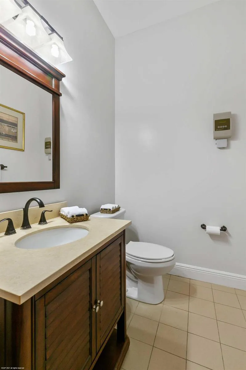 2389 KING TERRACE Wellington, FL 33414