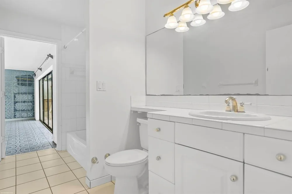 2389 KING TERRACE Wellington, FL 33414