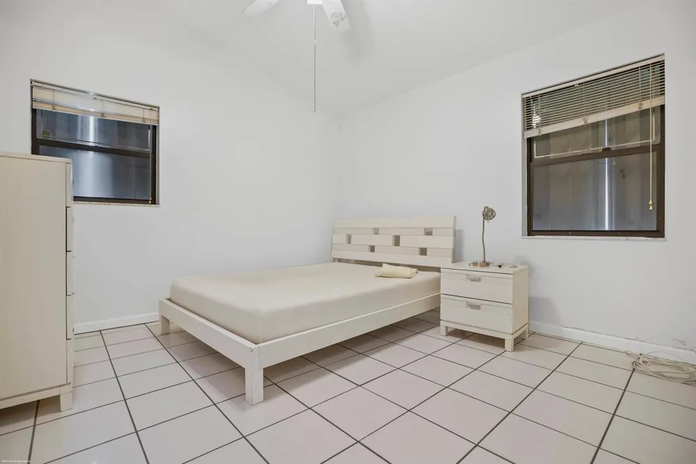 2389 KING TERRACE Wellington, FL 33414