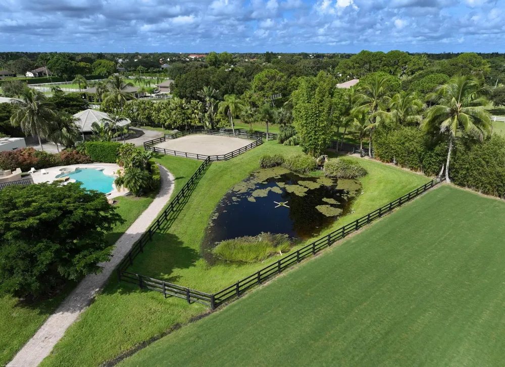 2389 KING TERRACE Wellington, FL 33414