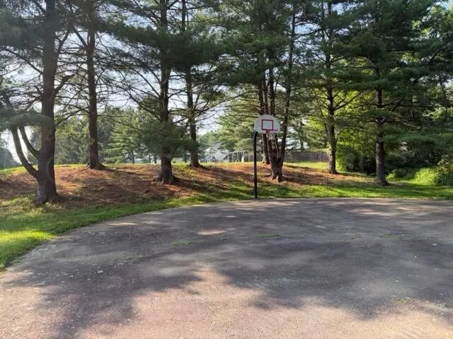 79 Staghorn Drive Matawan, NJ 07747