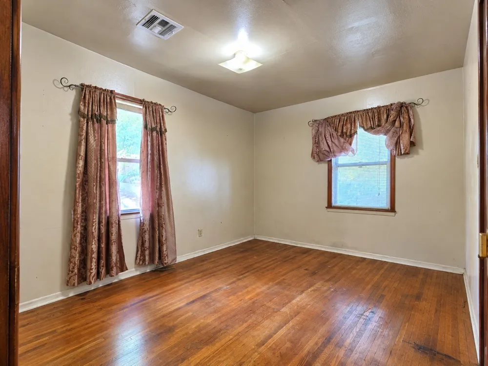 1371 E 51st Street Tulsa, OK 74126