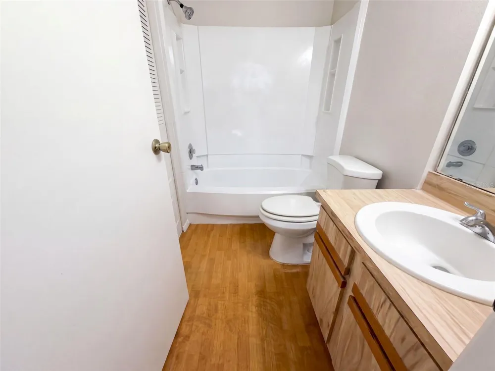 3803 60TH STREET W Bradenton, FL 34209