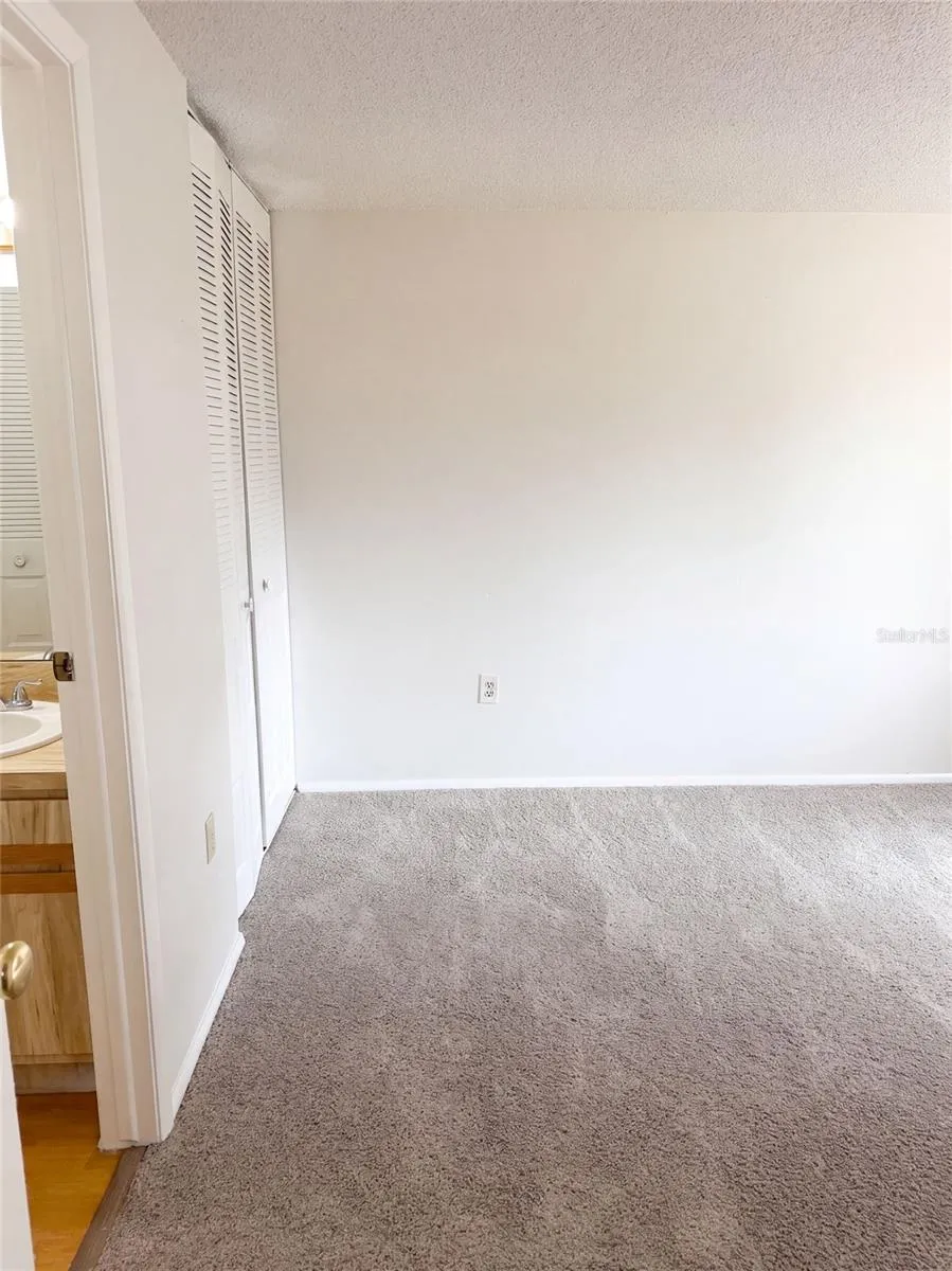 3803 60TH STREET W Bradenton, FL 34209